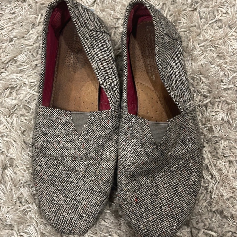 TOMS